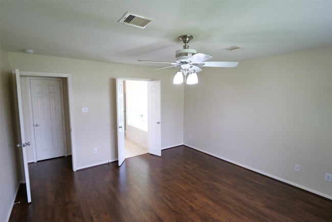 Building Photo - 24731 Cobble Canyon Ln