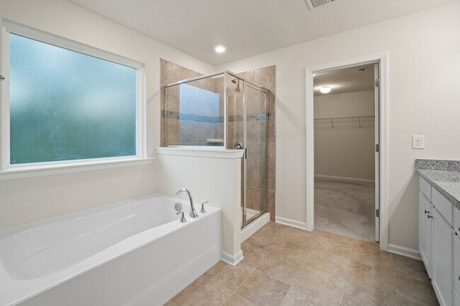 Building Photo - This Almost New Construction home, with 5 bedrooms & 4 baths