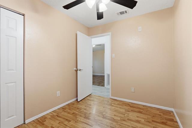 Building Photo - 7009 Shadow Bend Dr