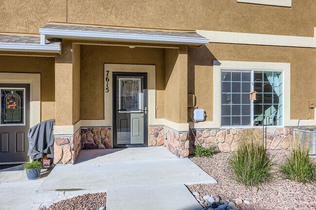 Building Photo - 7615 Red Fir Pt