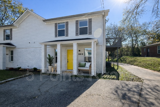 Building Photo - 308 Prince Ave