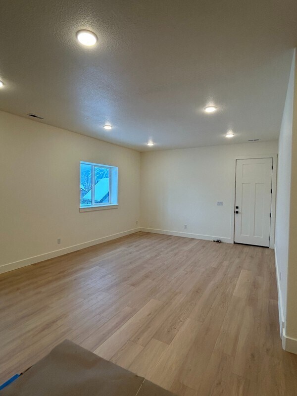 Building Photo - 4031 E 4475 N