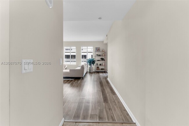Building Photo - 7350 SW 89th St