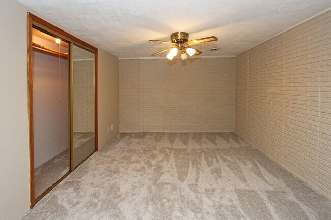 Building Photo - 2+ Bedroom Ranch Home with Finished Basement, Fenced Yard & Garage- Close to I-80