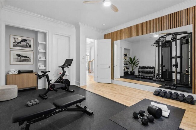 Building Photo - 7665 Ledgewood Way