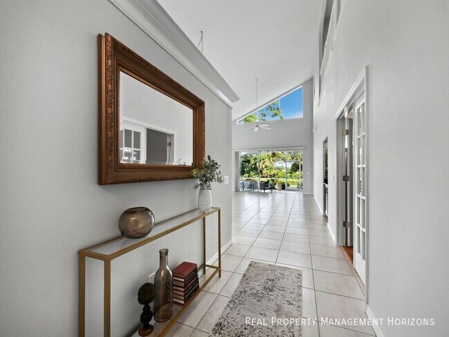 Building Photo - 8737 Pebble Creek Ln
