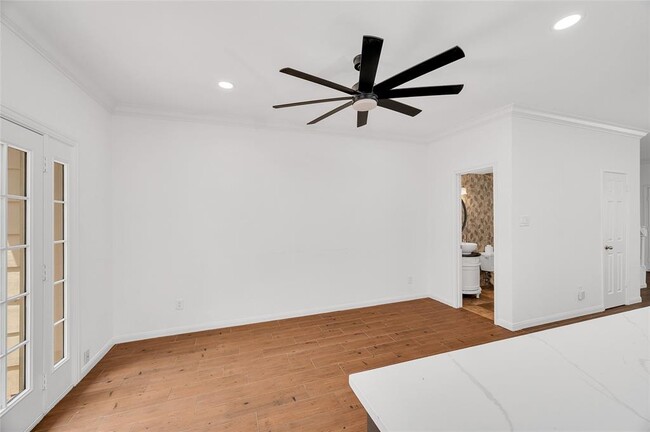 Building Photo - 14719 Barryknoll Ln
