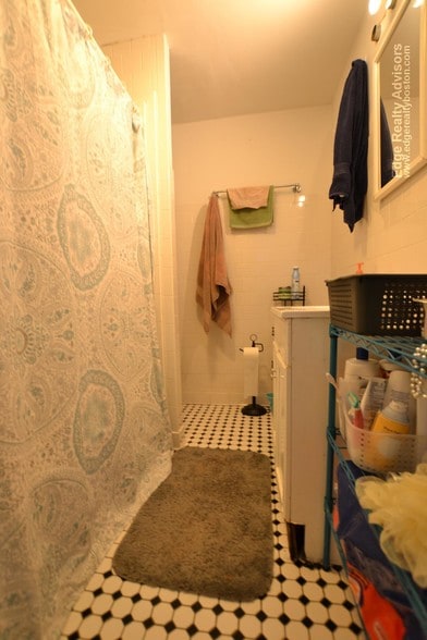 Building Photo - 316 St Paul St