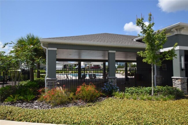 Building Photo - 5215 Mahogany Dr