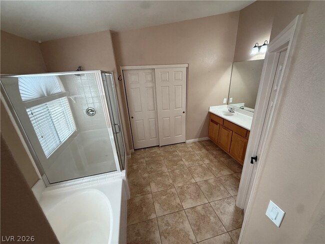 Building Photo - 4420 Meadowlark Wing Way