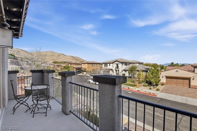 Building Photo - 11 Grand Masters Dr