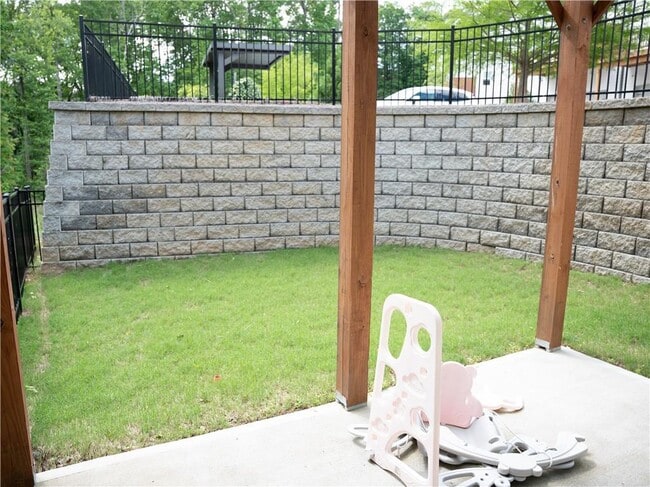 Building Photo - 510 Scenic Pass