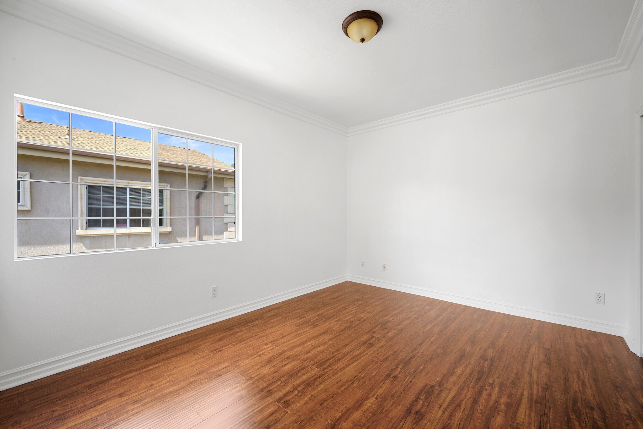 Building Photo - 6827 Valmont St