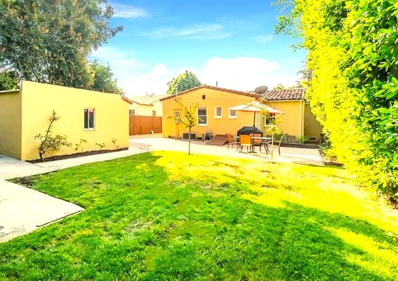 Building Photo - 609 Ivy St