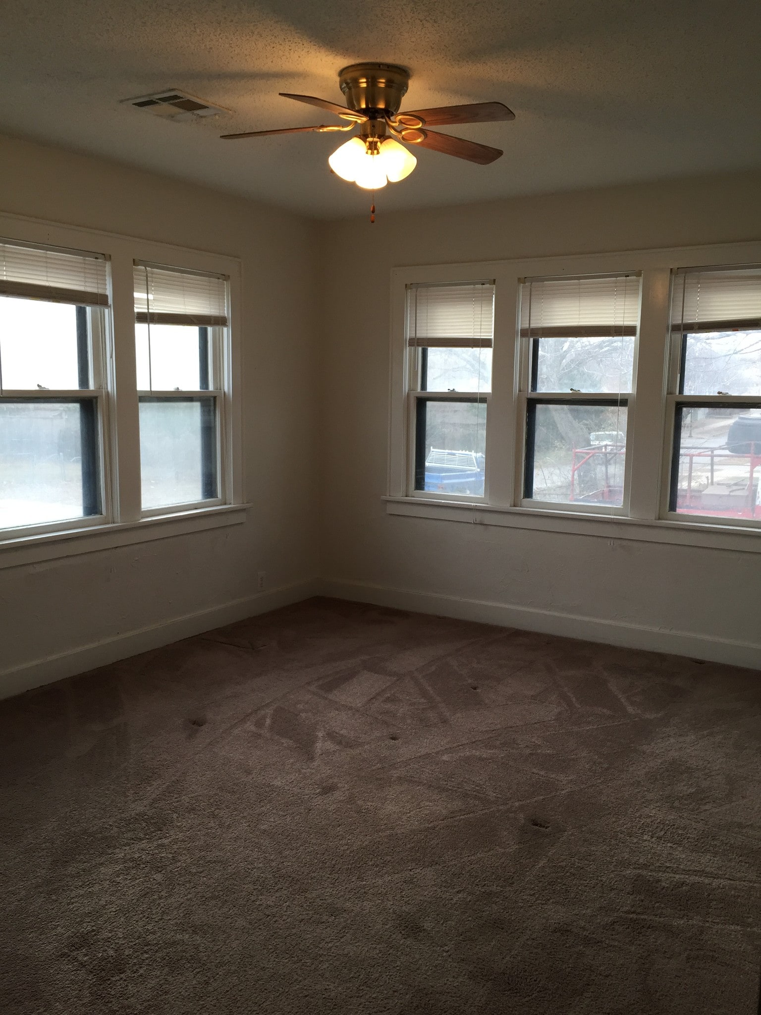Bedroom - 700 NW 25th St
