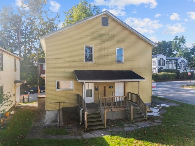 Building Photo - 120 15th St