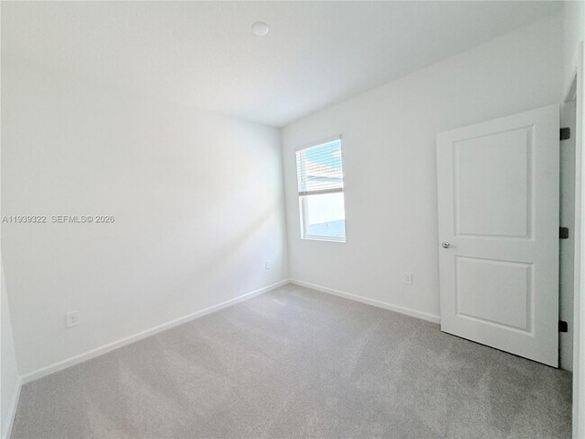 Building Photo - 2513 Spring Tune Aly