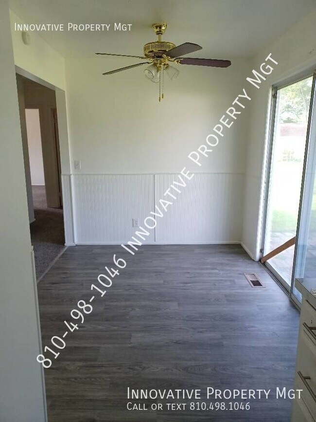 Building Photo - Beautiful 3 bedroom, 1 bath, desirable are...