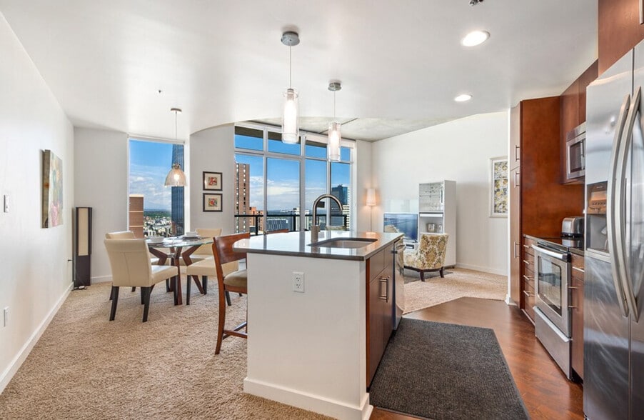 Building Photo - 750-776 14th Street-SI ID1508533P