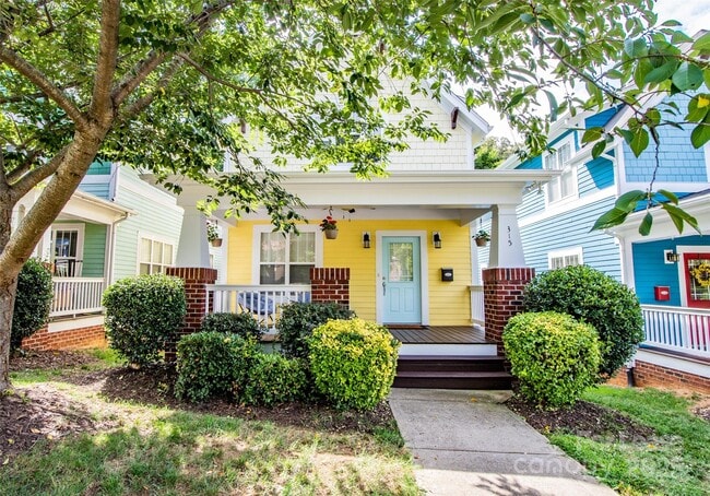 Primary Photo - 315 Woodvale Pl