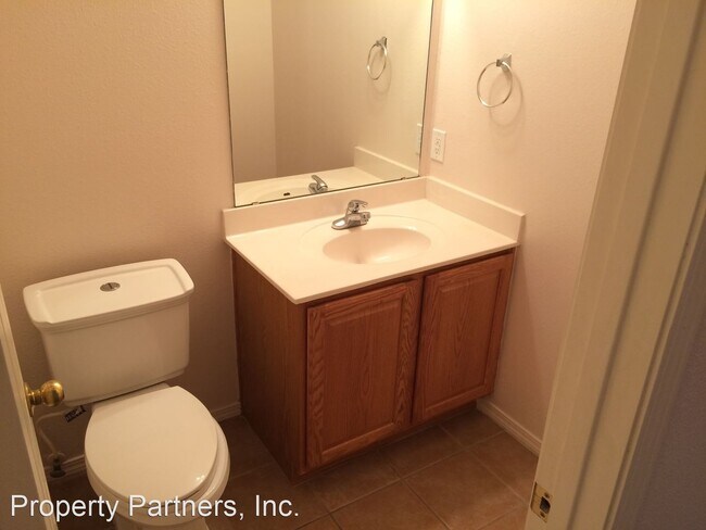 Building Photo - 4 br, 2.5 bath House - 3327 Flat Iron Rd NE