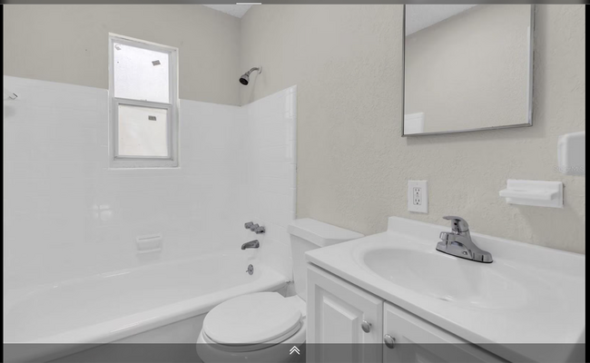 Building Photo - 1900 45th St S