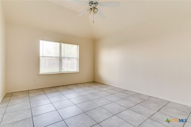 Building Photo - 4001 Bade Ct