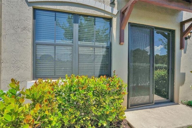 Building Photo - 3313 NW 11th Ave