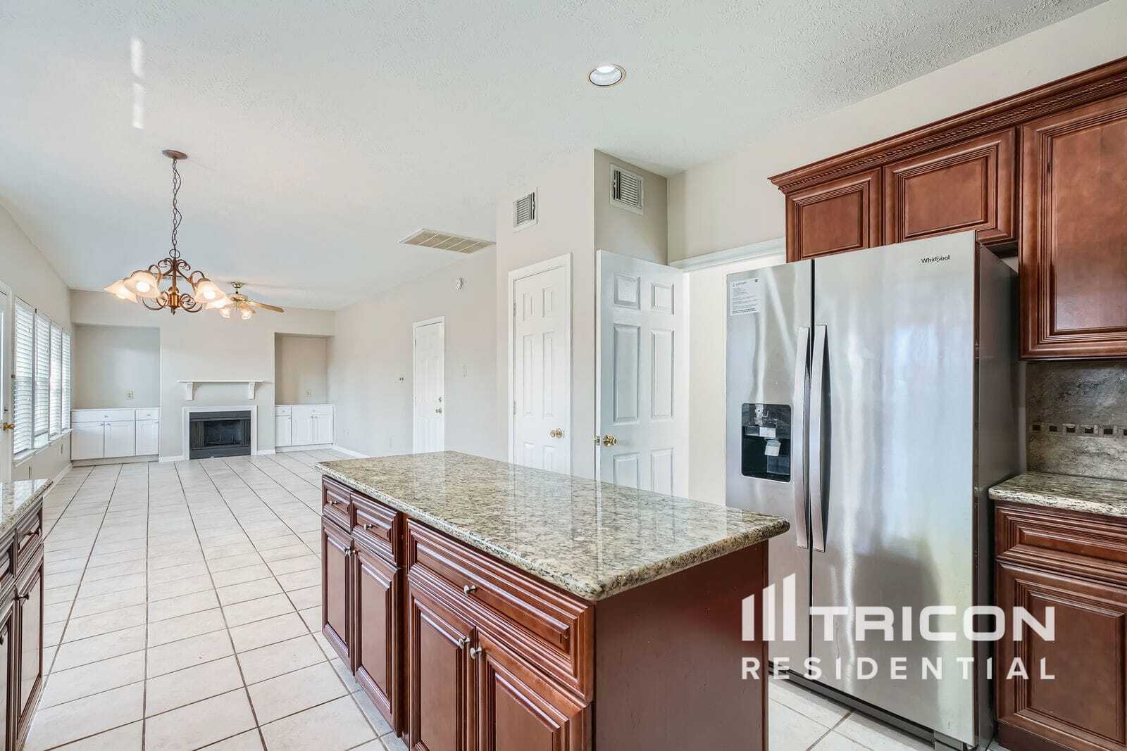 Building Photo - 5911 Klamath Falls Ct