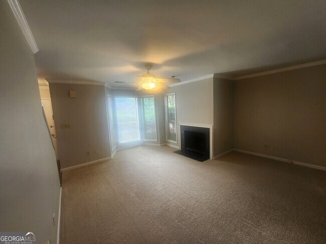 Building Photo - 3761 Windsor Cir