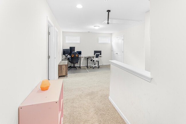 Building Photo - 4105 Thimbleberry Dr