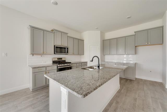 Building Photo - 11104 Canyon Mine Dr