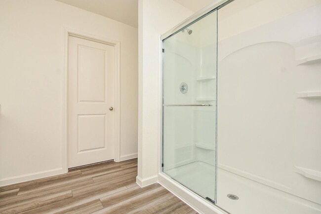 Building Photo - 3603 Admiralty Dr