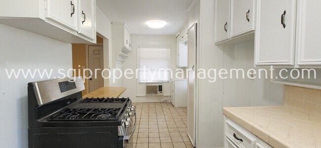 Building Photo - 2 bedroom Irving home for rent!