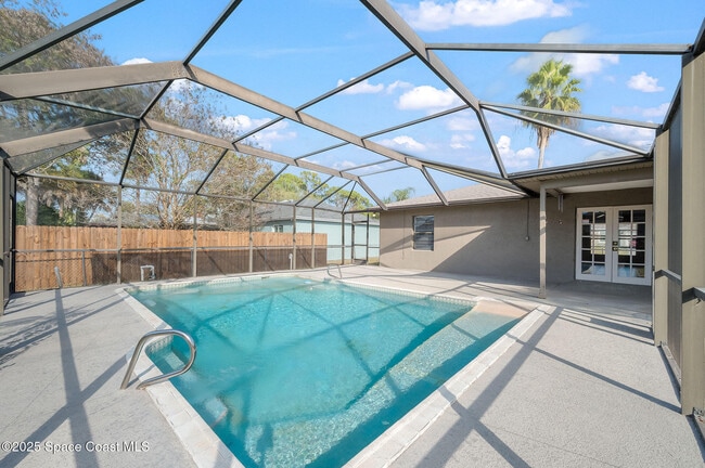 Building Photo - 115 Angelo Rd SE