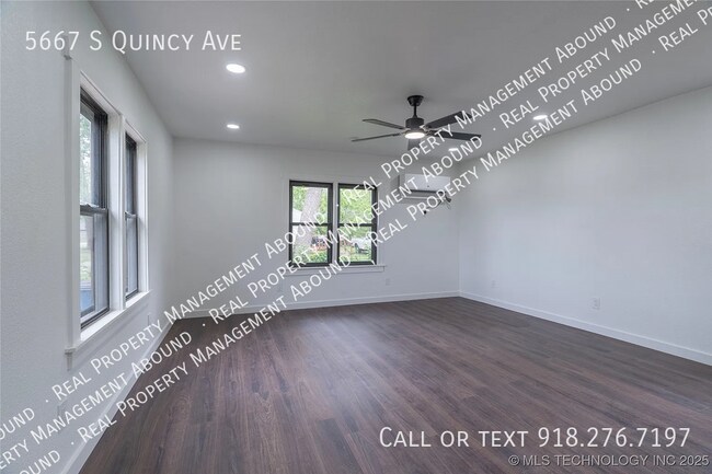 Building Photo - 5667 S Quincy Ave