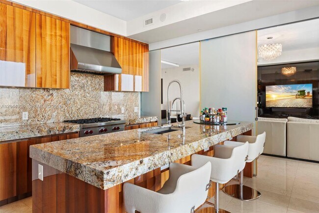 Building Photo - 9705 Collins Ave
