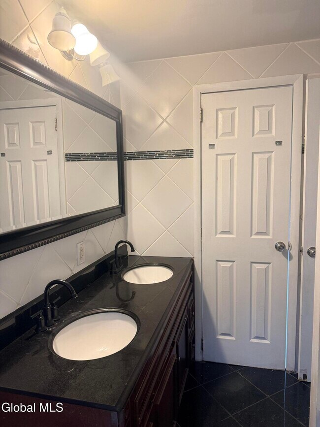 Building Photo - 786 New Scotland Ave