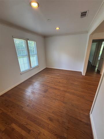 Building Photo - 6203 Penrose Ave