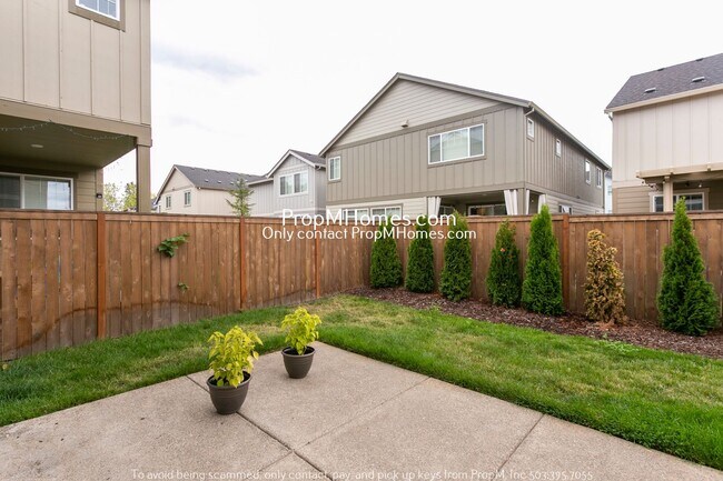 Building Photo - Luxury 5-Bedroom Home in South Cooper Mountain!