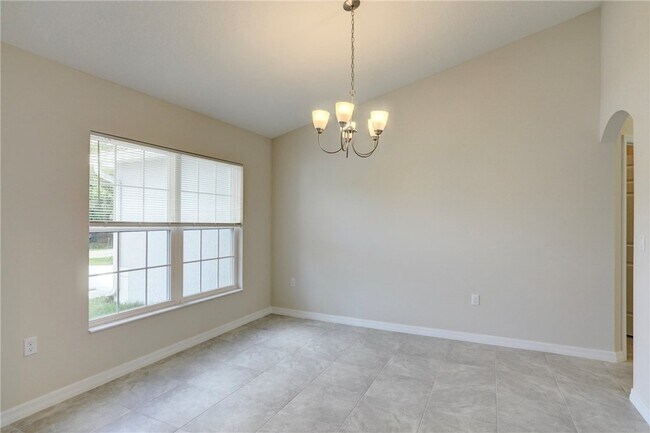 Building Photo - 426 Lanfair Ave