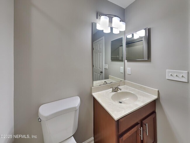 Building Photo - 1668 Hidden Forest Ln