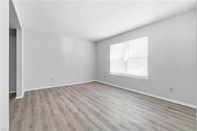 Building Photo - 1261 Clydesdale Ln