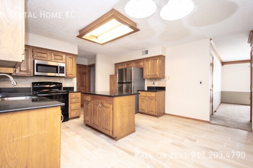 Building Photo - 13334 113th St
