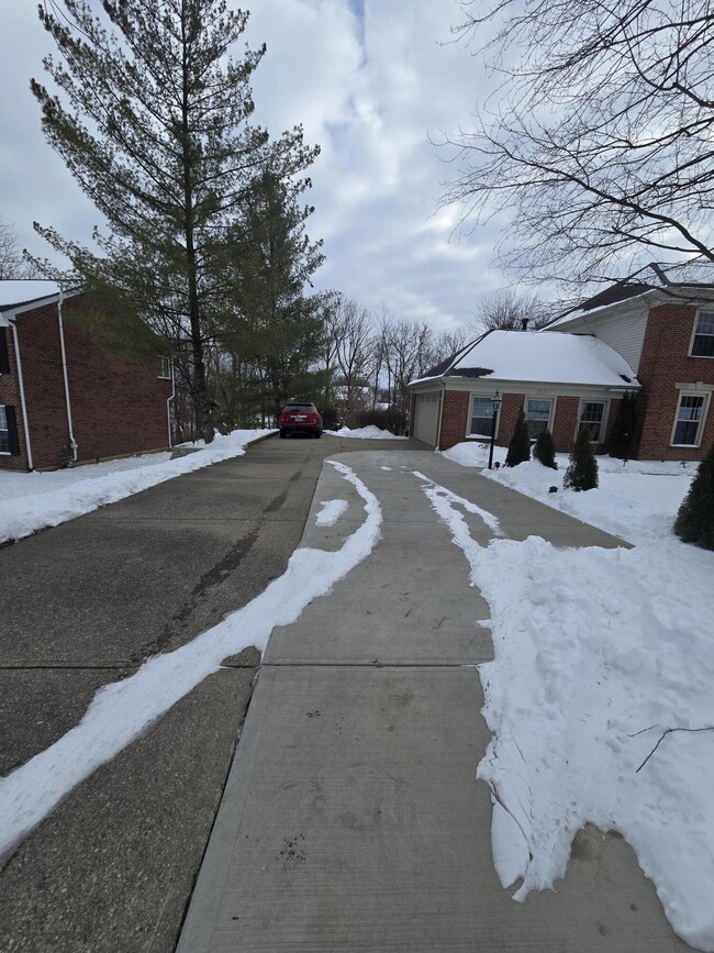 Building Photo - 1021 Whirlaway Dr