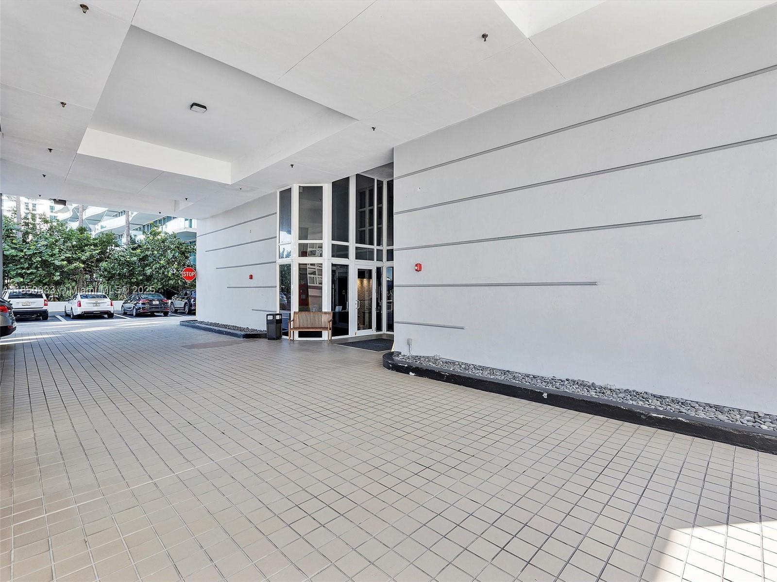 Building Photo - 9341 Collins Ave