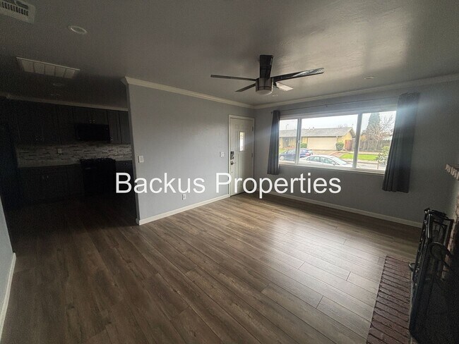 Building Photo - ALL UTILITIES INCLUDED! Wonderful Three-Bedroom home in Gonzales