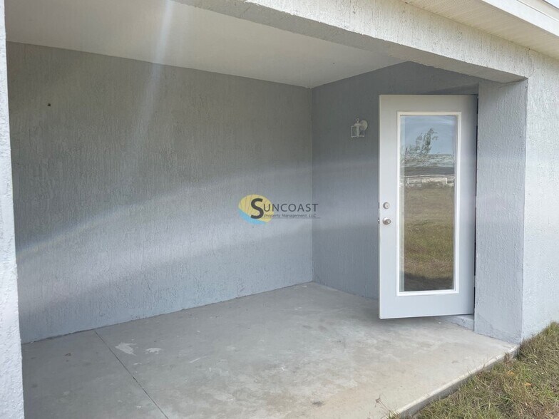 Building Photo - 8154 Juniper Rd