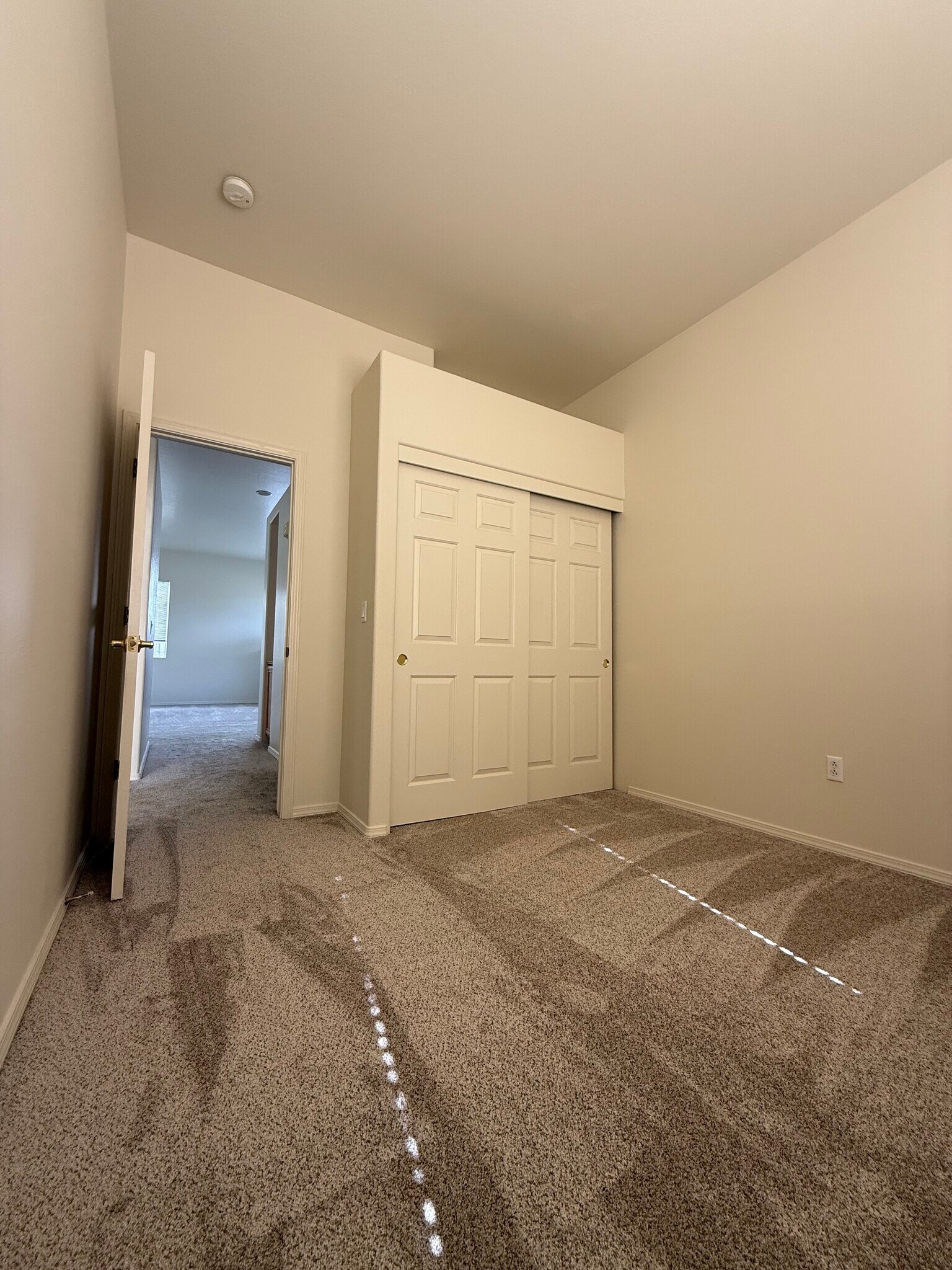 Second Guest Room - 1640 Cattlemen Ct