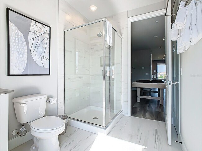 Building Photo - 7740 Sandy Ridge Dr